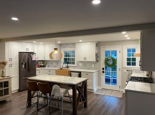 1520 County Line Rd, Bryn Mawr, PA 19010