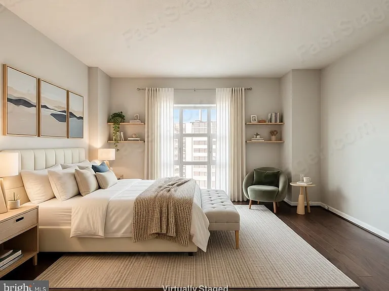 250 President St #404 — Photo 9