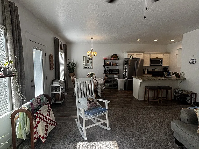 7538 N Cottage Ln — Photo 9