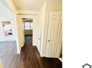 26 14th St SE, Washington, DC 20003