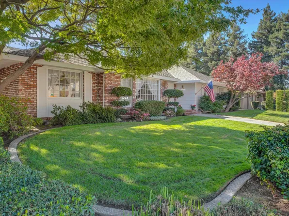 1950 Simon Dr, Turlock, CA 95382