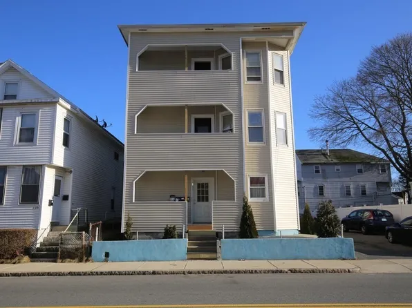 197 Canterbury St, Worcester, MA 01603