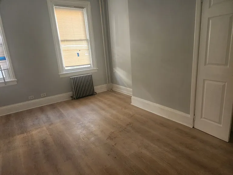 45 Linden St #1 — Photo 9