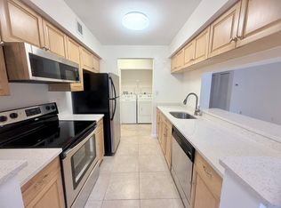 9955 Westview Dr APT 218, Pompano Beach, FL 33076
