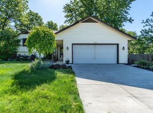 1882 Sunrise Ct, Eagan, MN 55122