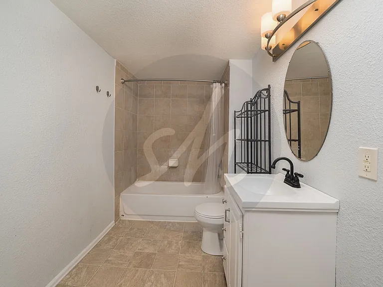 1723 W Vermijo Ave — Photo 11