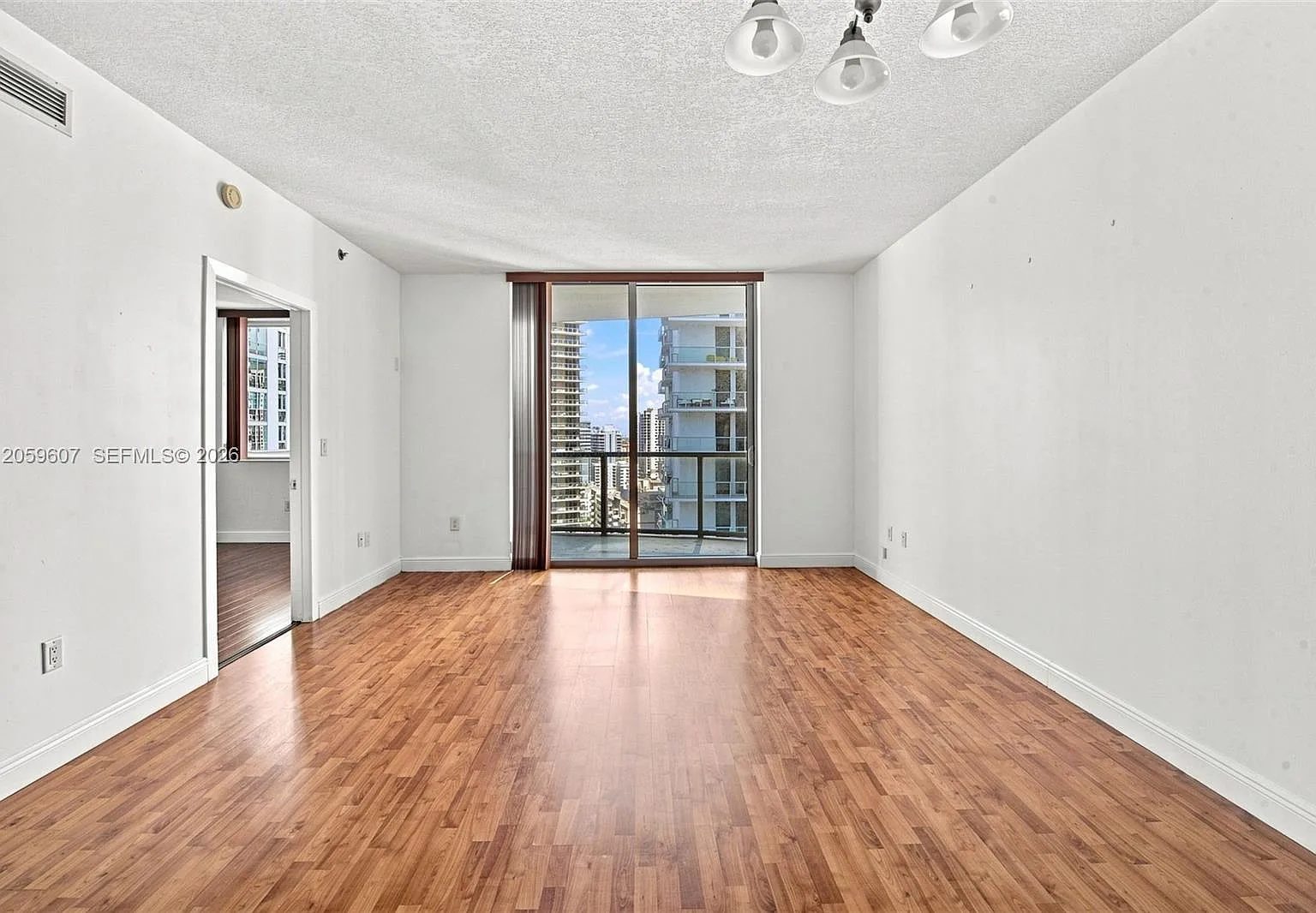 1060 Brickell Condo — Photo 4