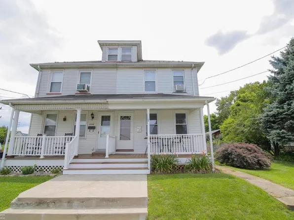 2238 2nd St, Easton, PA 18042