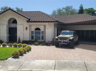 9835 SW 77th Pl, Miami, FL 33156