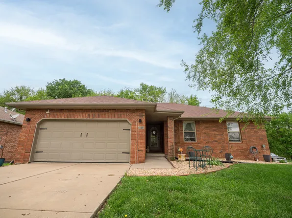 1211 W Broad Street, Republic, MO 65738
