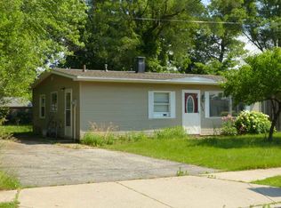 534 Imus Dr, Mishawaka, IN 46545