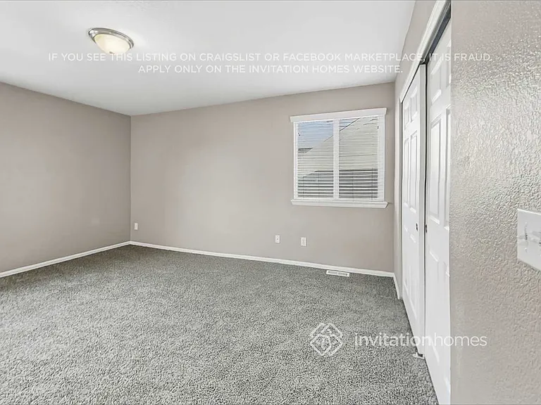 9829 Kenton Cir — Photo 12
