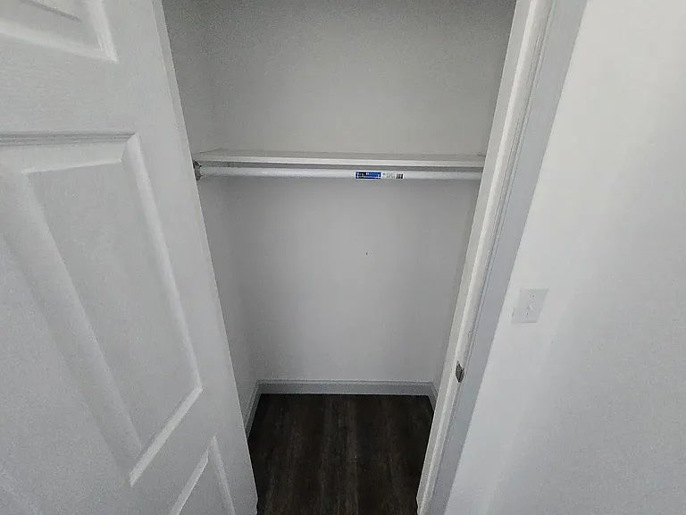 33 E Main St #D — Photo 7