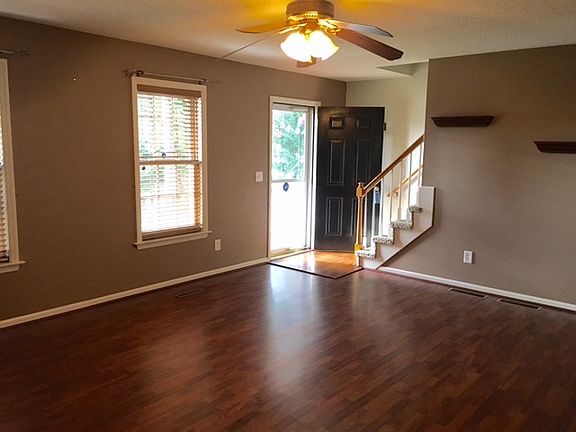 4th image of 1000 Kings Meadow Dr