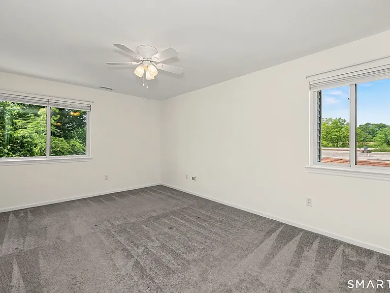73 Riverside Ave #3A — Photo 15