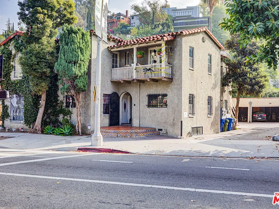 1492 Silver Lake Blvd