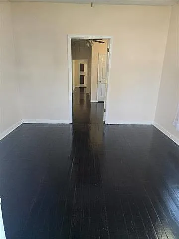 2 bed, 1.0 bath, 900 sqft, $1,600 — Photo 2