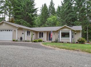 20 E Richardson Rd, Belfair, WA 98528