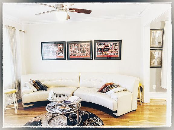 3rd image of 852 N Richmond St