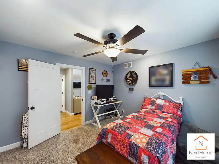 112 Alice Dr — Photo 15