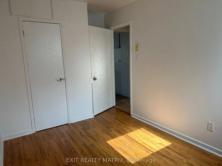 696 Principale St #A — Photo 8