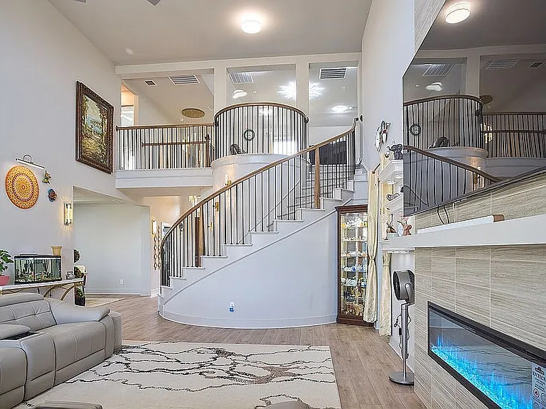 556 Wickerdale Way — Photo 15
