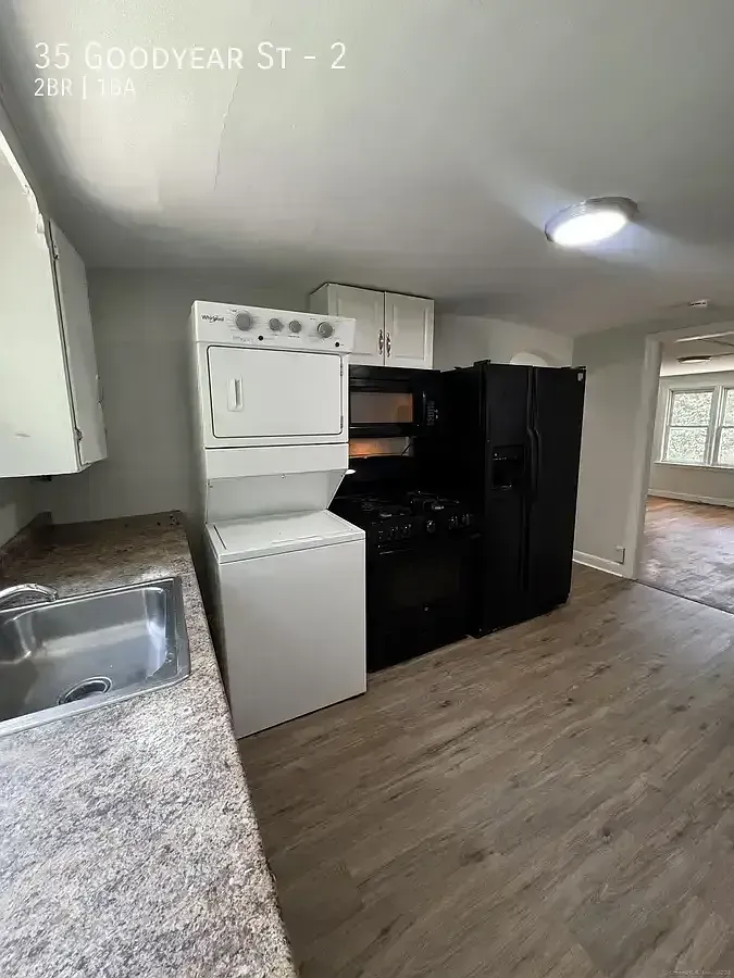 2 bed, $1,750 — Photo 2