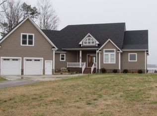 509 Pointe Vista Dr, Elizabeth City, NC 27909