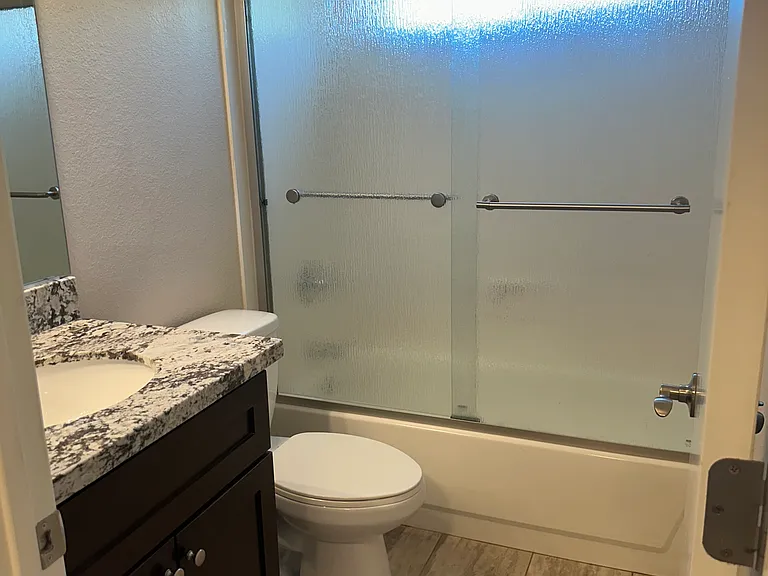 2nd bathroom