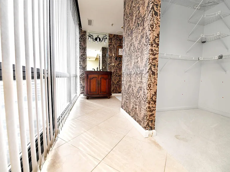 123 SW Jefferson Ave #E16NE — Photo 23