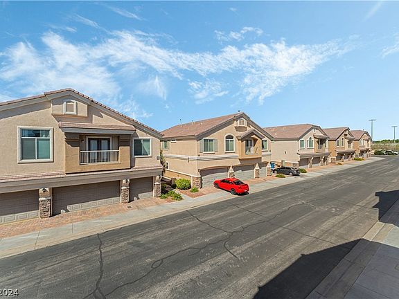 5th image of 3504 Hazelnut Pine Pl Suite 1