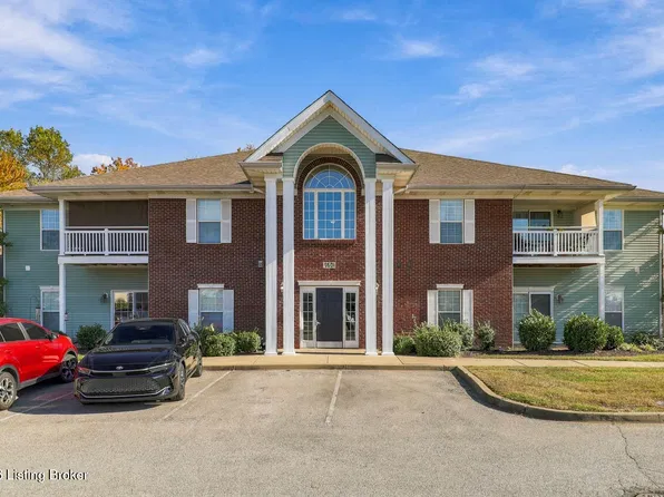 9601 Preston Spring Dr #201, Louisville, KY 40228
