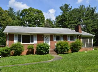 4371 Wakeman Dr, Winston Salem, NC 27105