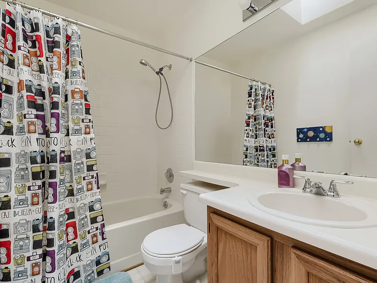245 Lanfare Pl — Photo 21
