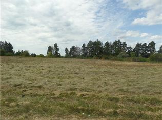 1304 Arborcrest Dr, Hinckley, OH 44233