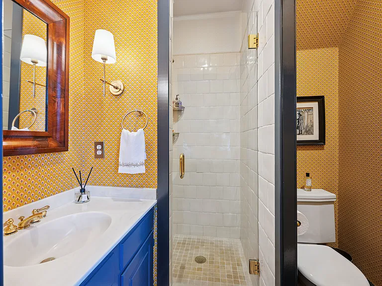 34 Howard St — Photo 9