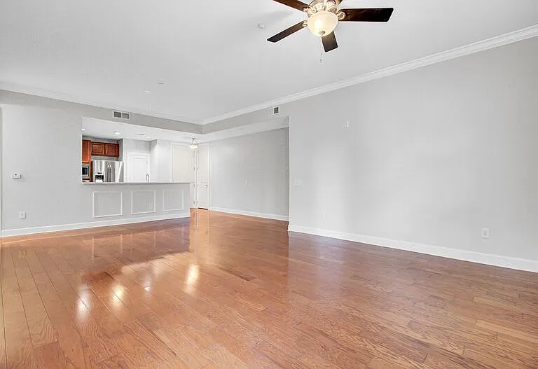 125 Pier View St #209 — Photo 18