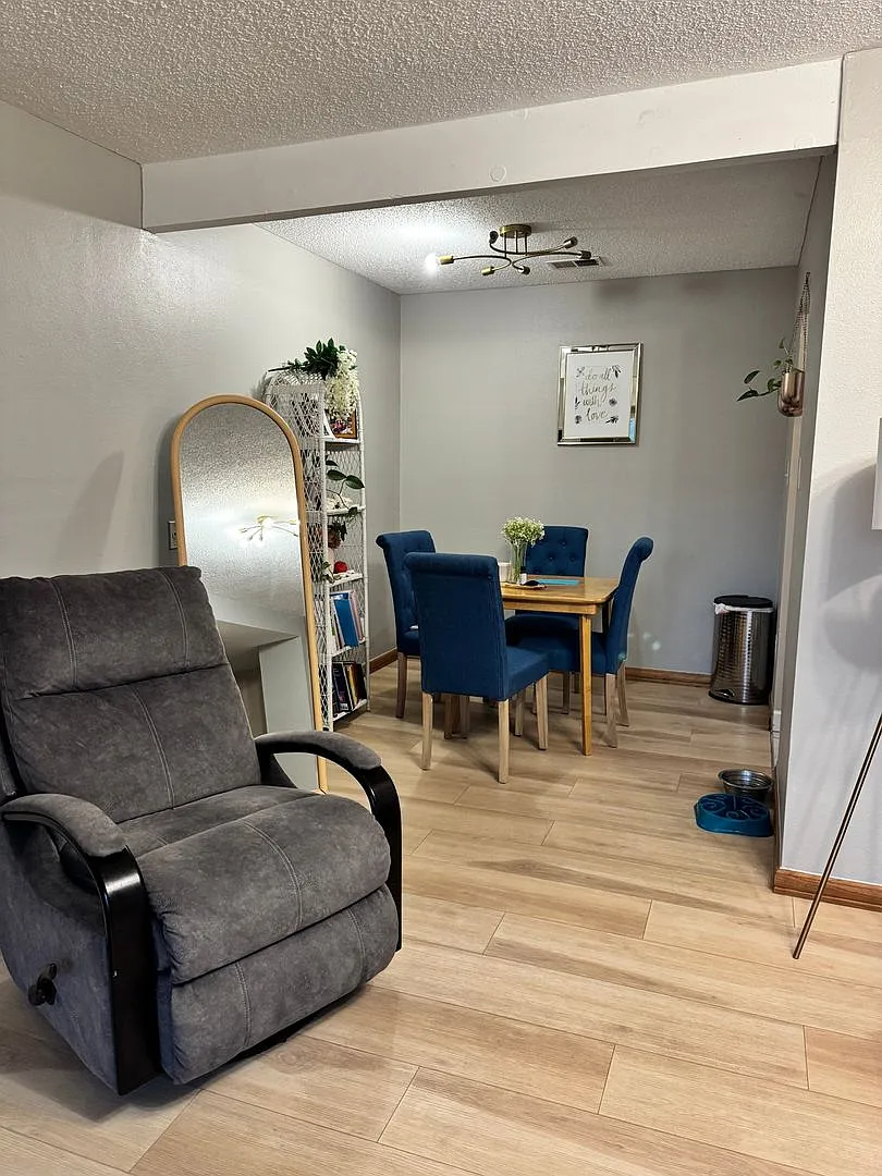 Spacious 2BR Condo in Denver — Photo 3