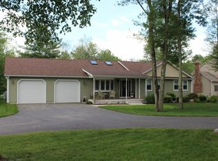 14 Malboeuf Rd, Ware, MA 01082