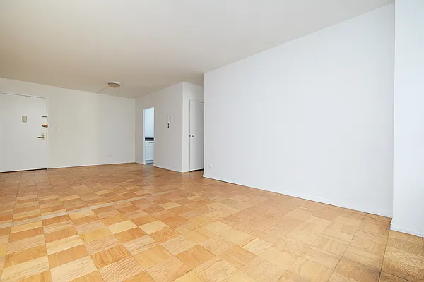 Rented by PocketBroker Inc | media 21