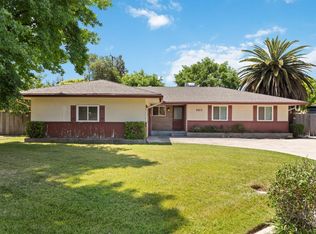 2823 W Royal Oaks Dr, Visalia, CA 93277