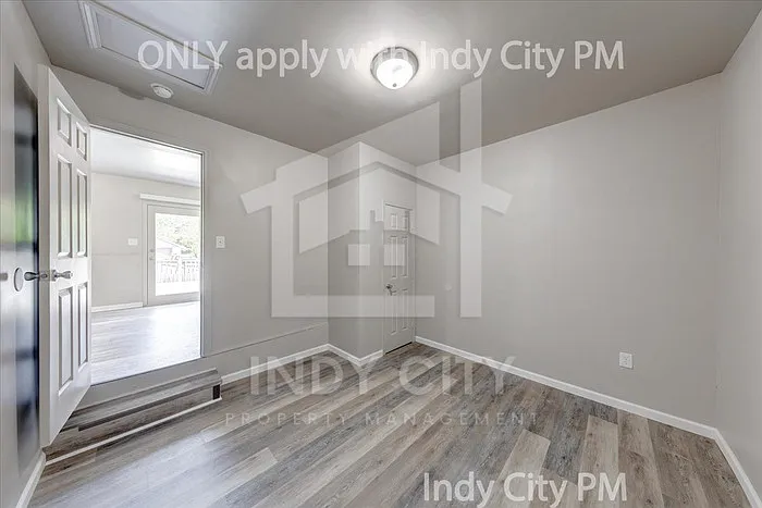 1707 Temperance Ave — Photo 16