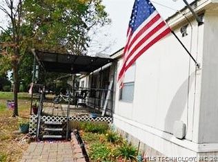 179 Covey Ln, Locust Grove, OK 74352