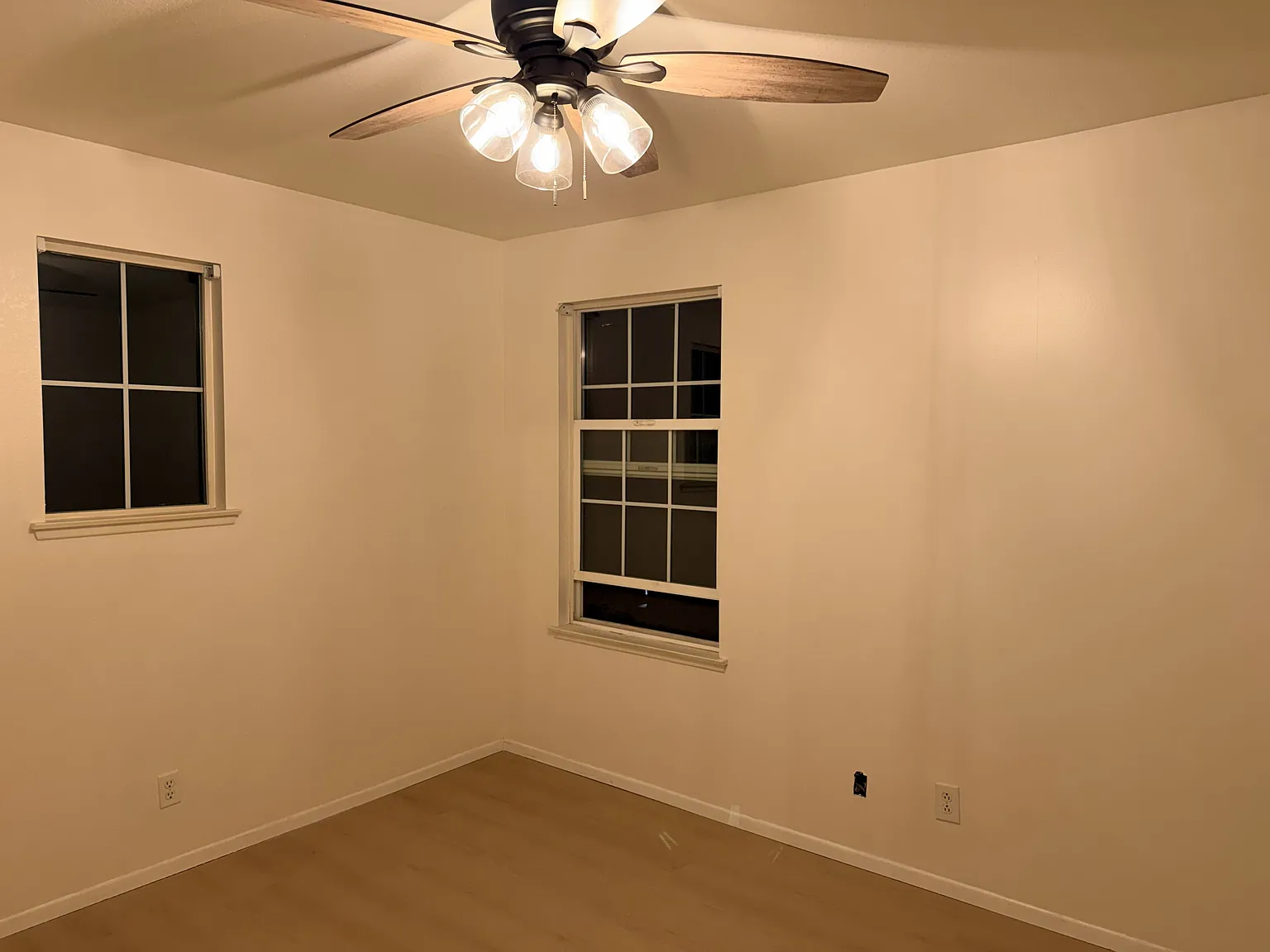 5 bed, 3000 sqft, $4,100 — Photo 4