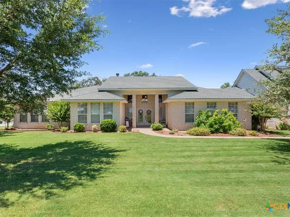 257 Windmill Hl, Salado, TX 76571