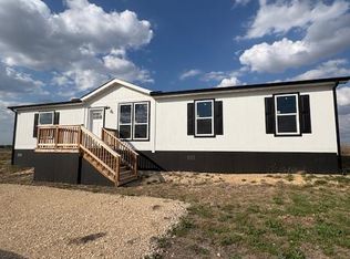 330 Beckham Dr, Dale, TX 78616