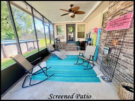 5th image of 307 Hickory Ln