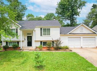 8531 Mayerling Dr, Charlotte, NC 28227