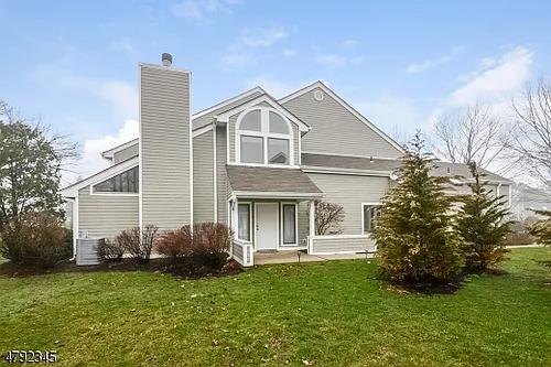94 Hagerman Ct Photo 1
