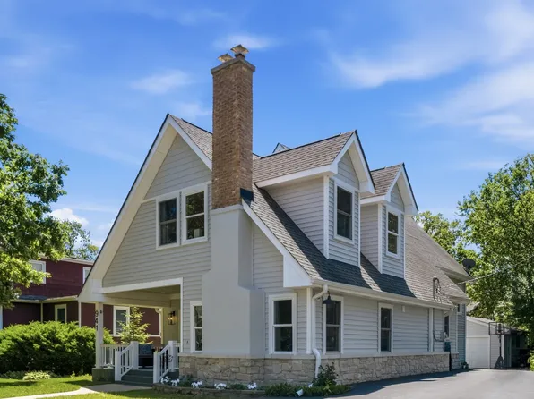 941 Greenwood Ave, Deerfield, IL 60015